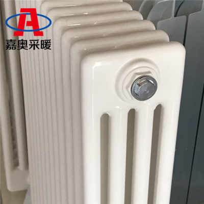 新型立式钢四柱散热器 钢四柱散热器qfgz406产品特点